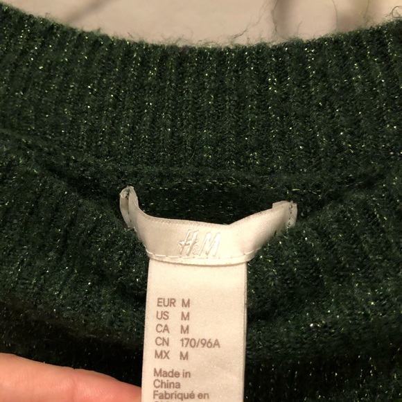 H&M Christmas Sweater. - Picture 3 of 3